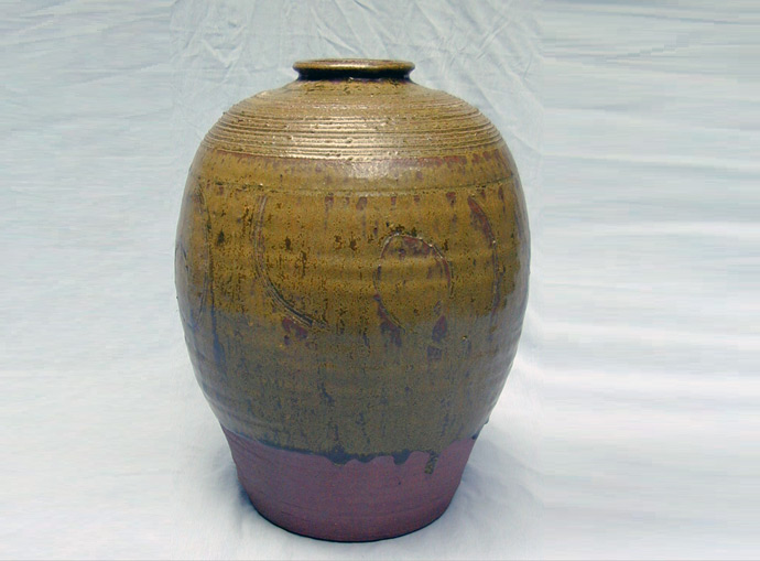 BERNARD LEACH